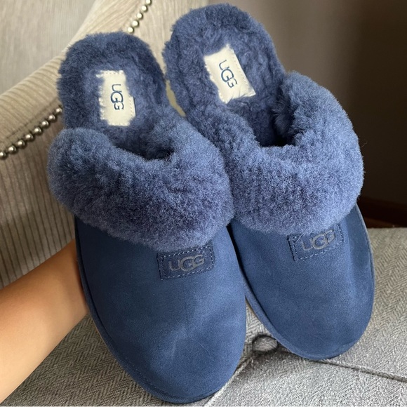 UGG genuine shearling cozy suede slipper - Picture 3 of 5